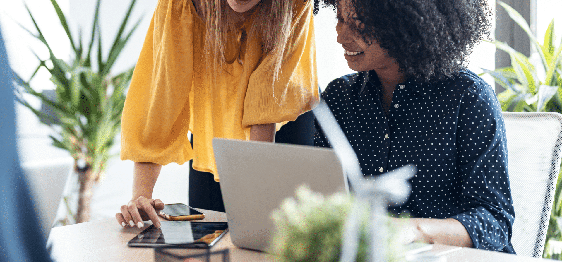 Choosing the Right Custom App Development Stack: Native vs Cross-Platform vs Hybrid